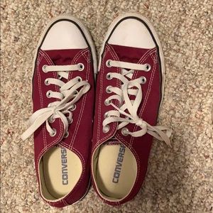 Maroon converse